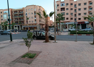 Bureau à louer à Hay Charaf sur la rue principale