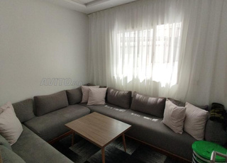 Séjour et les tables de salon à vendre