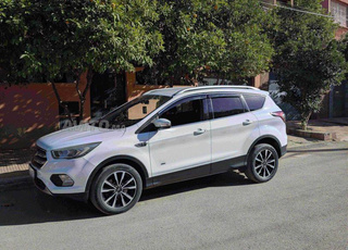 Ford Kuga titanium AWD
