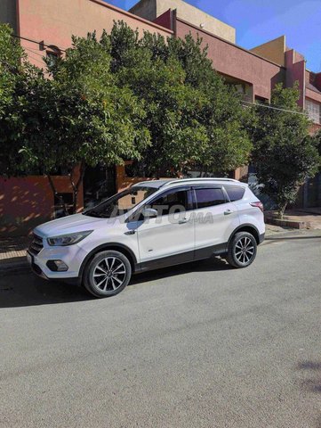 فورد كوجا تيتانيوم AWD