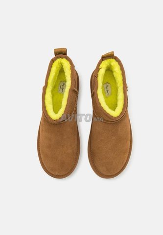 أحذية بوت PepeJeans جديدة