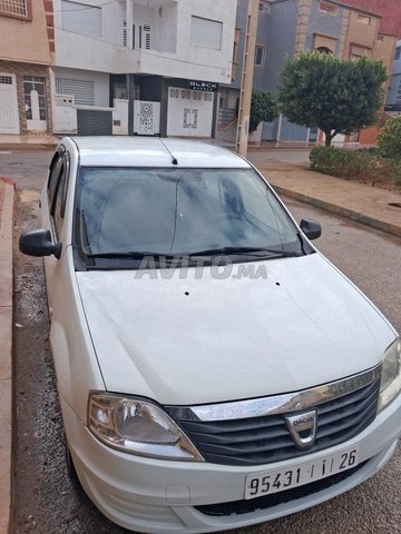 وجدة أكدال كيلومترات 237 ألف