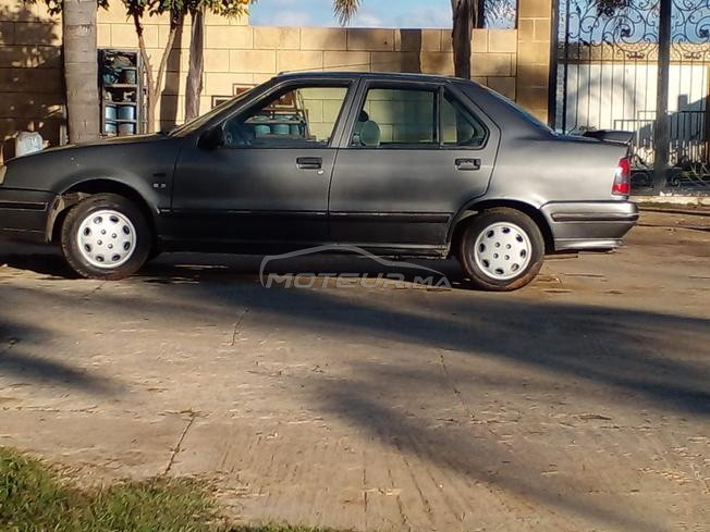 Renault16
