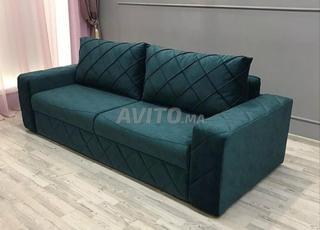 Canapé moderne en tissu bleu pétrole – Élégance