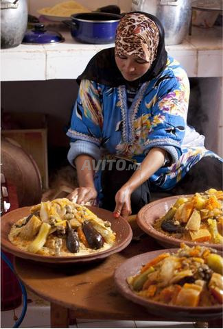 Femme de ménage et nounou et la cuisine