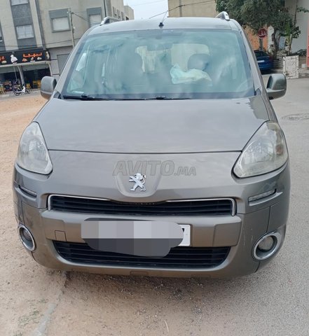 بيجو بارتنر ديزل يدوي 2013 في مكناس