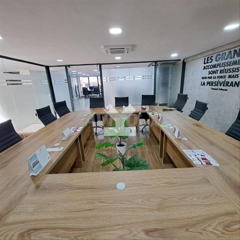 159534-بيع محل في الدار البيضاء هوبيتو من 193 م²