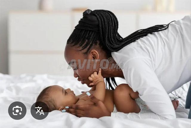 عاملة منزل و مربية و الطبخ