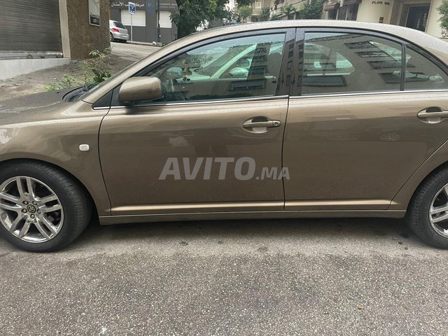 تويوتا أفينس ديزل بحالة ممتازة 2006 في طنجة