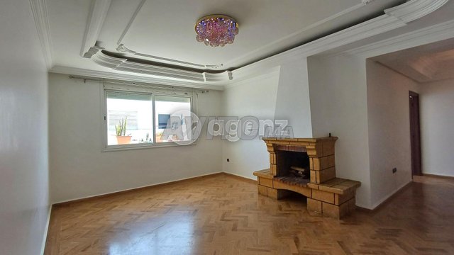 CMN-SI-1781 - Appartement à vendre à Bourgogne Est