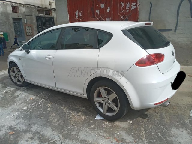 سيات ليون 1.6