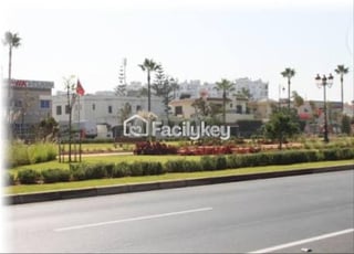 محل تجاري بمساحة 670 متر مربع في الرباط