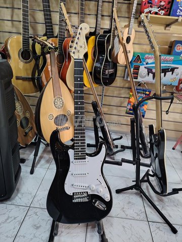 جيتار كهربائي Fender