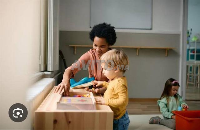 Femme de ménage et nounou et la cuisine