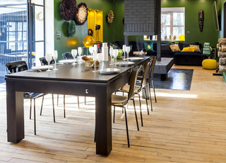 Découvrez notre collection de billards sur-mesure