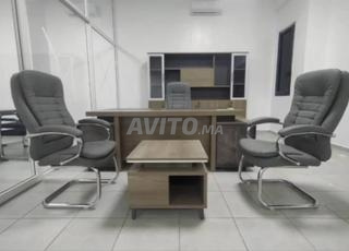 عروض استثنائية على أثاث المكاتب