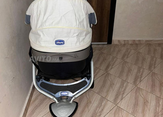 عربة أطفال مجمعة مع سرير محمول