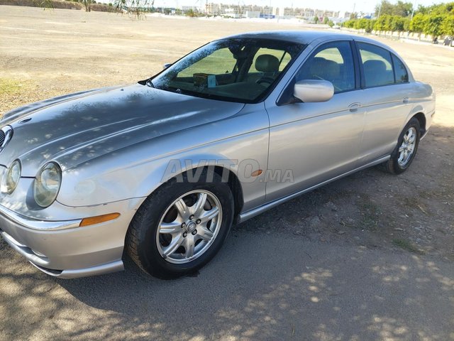 جاكوار بنزين