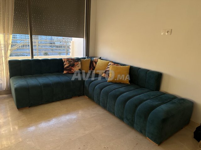 صالون على شكل حرف L