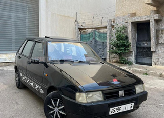 Fiat Uno Essence