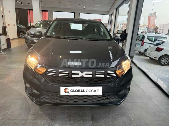 داسيا لوغان ديزل يدوية 2023 في أكادير