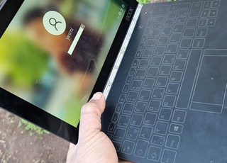 Lenovo yoga نحيف جدا جدا