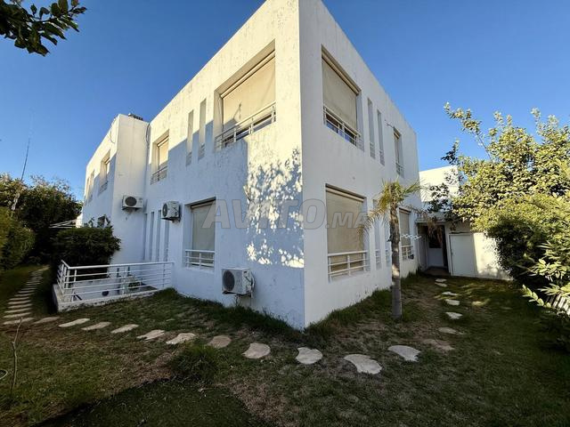 Villa usage bureau 650 m² à louer Hay Riad