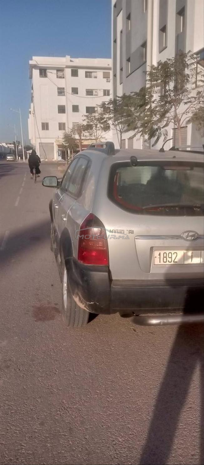 Tucson en bon état diesel boite auto, avec clim