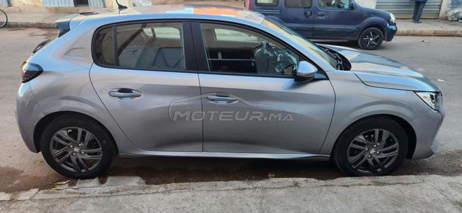 peugeot 208 année 2021