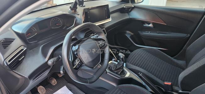 peugeot 208 année 2021