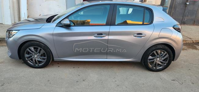 peugeot 208 année 2021
