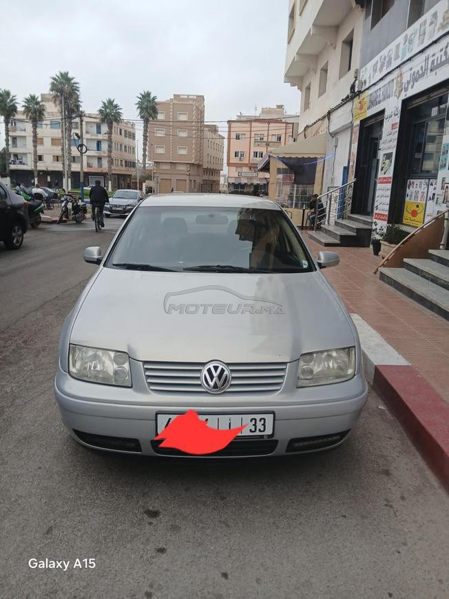 سيارة  Bora