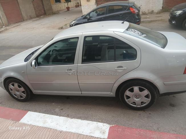 سيارة  Bora