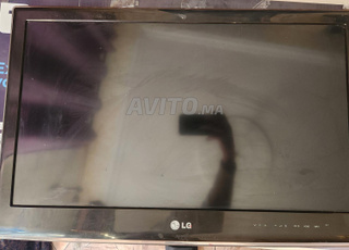 Télévision Edge LED LG 26LV2500 de 66 cm