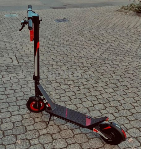 Trotinette electrique eSR2 🇮🇹 bon etat
