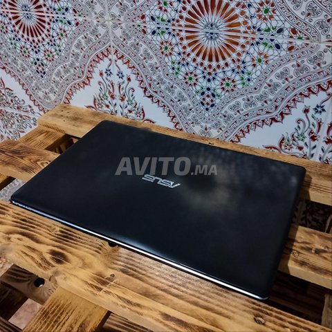 Asus i7 7700HQ 16GB DDR4 SSD 500GB Intel UHD 630