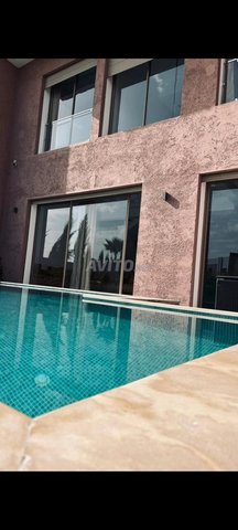 Villa Haut standing Avec 4 chambres 500 M2