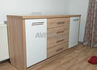 Meuble de rangement moderne – design bois