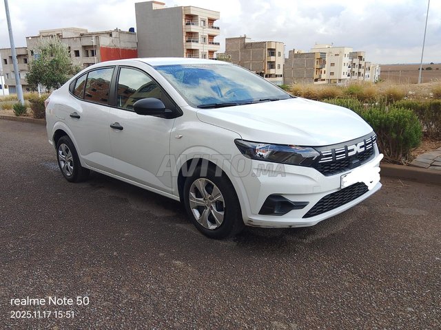 لوغان متوفرة في سطات