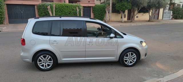 Volkswagen touran 1.6 TDi manuelle 5 places