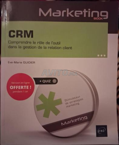 CRM فهم دور الأداة في إدارة علاقات العملاء