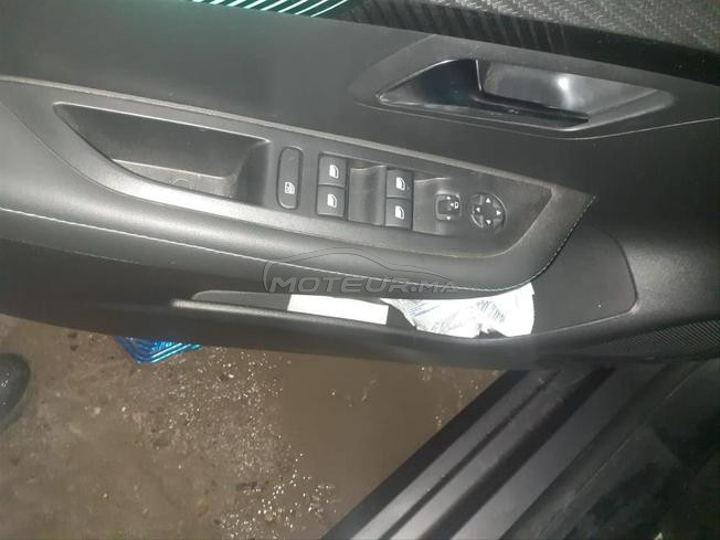Peugeot 208 Diesel Manuelle 2023 à Tanger