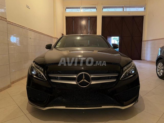 مرسيدس بنز 220 ديزل أوتوماتيكية 2017 في وجدة