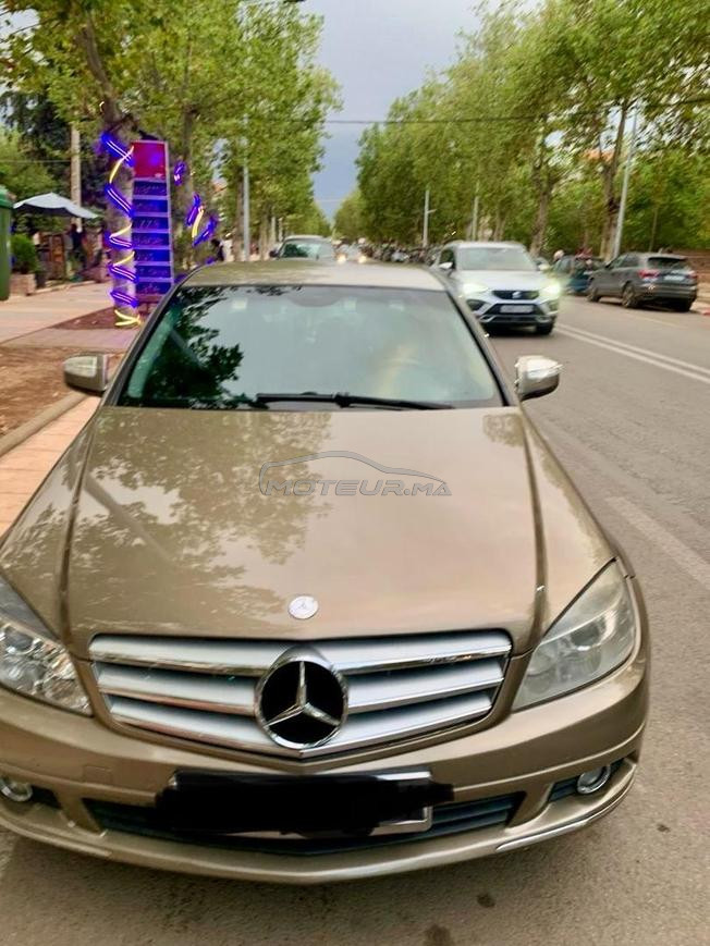 Mercedes-Benz 220 Diesel Manuelle 2008