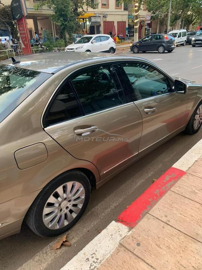 Mercedes-Benz 220 Diesel Manuelle 2008