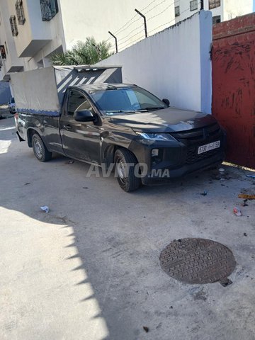 بيكوب ميتسوبيشي L200