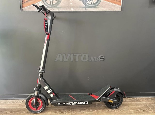سكوتر كهربائي Aprilia بحالة جيدة جدا