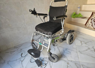 Fauteuil roulant électrique Airwheel à vendre - Batterie défectueuse