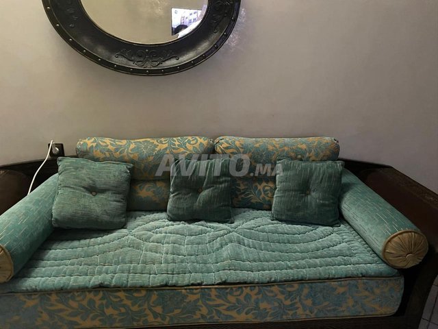 Salon marocain complet en bois sculpté