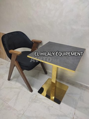 كرسي طاولة مقهى مطعم حديث